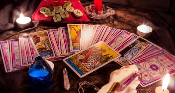 Angel Tarot Cards: February 17 - 23